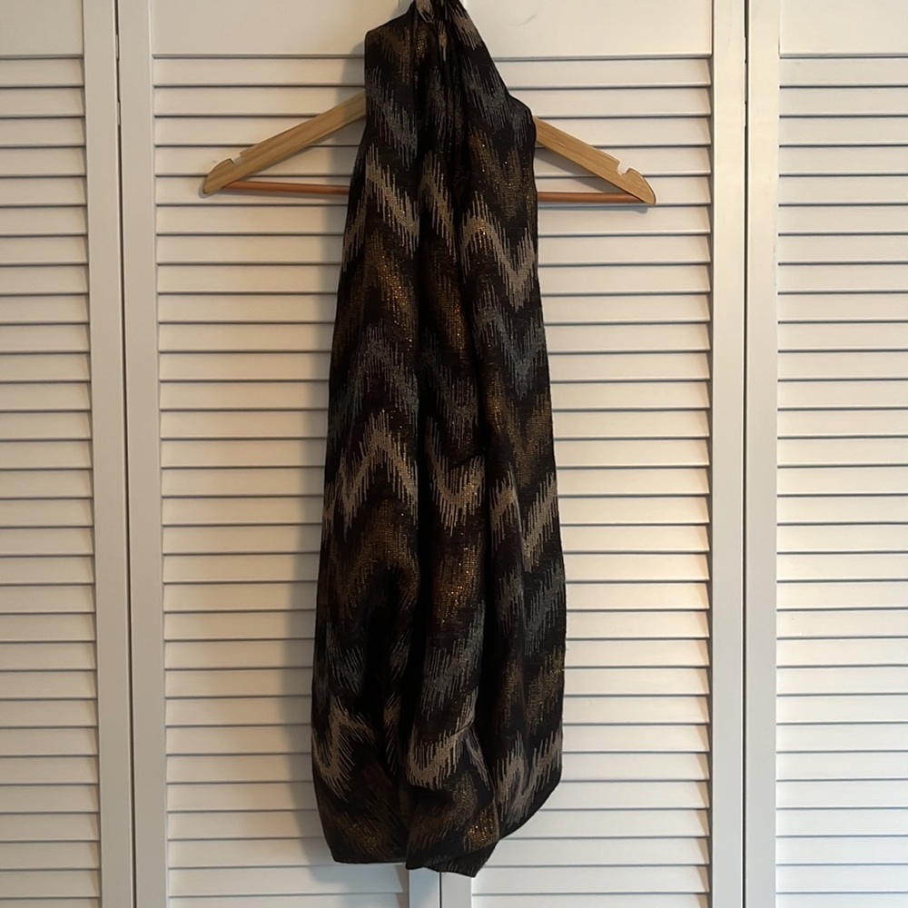 Geometric Infinity Scarf - Picture 3 of 5